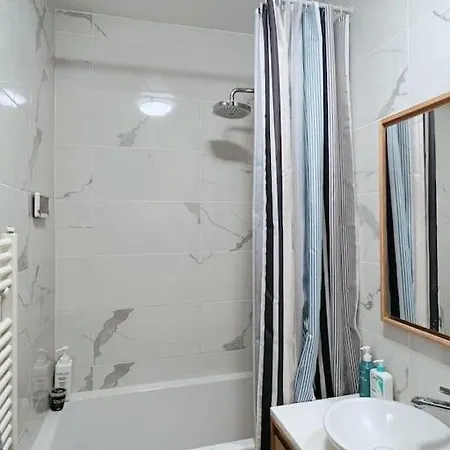 Appartement Spacious Faubourg Near Arc De Triomphe Paris